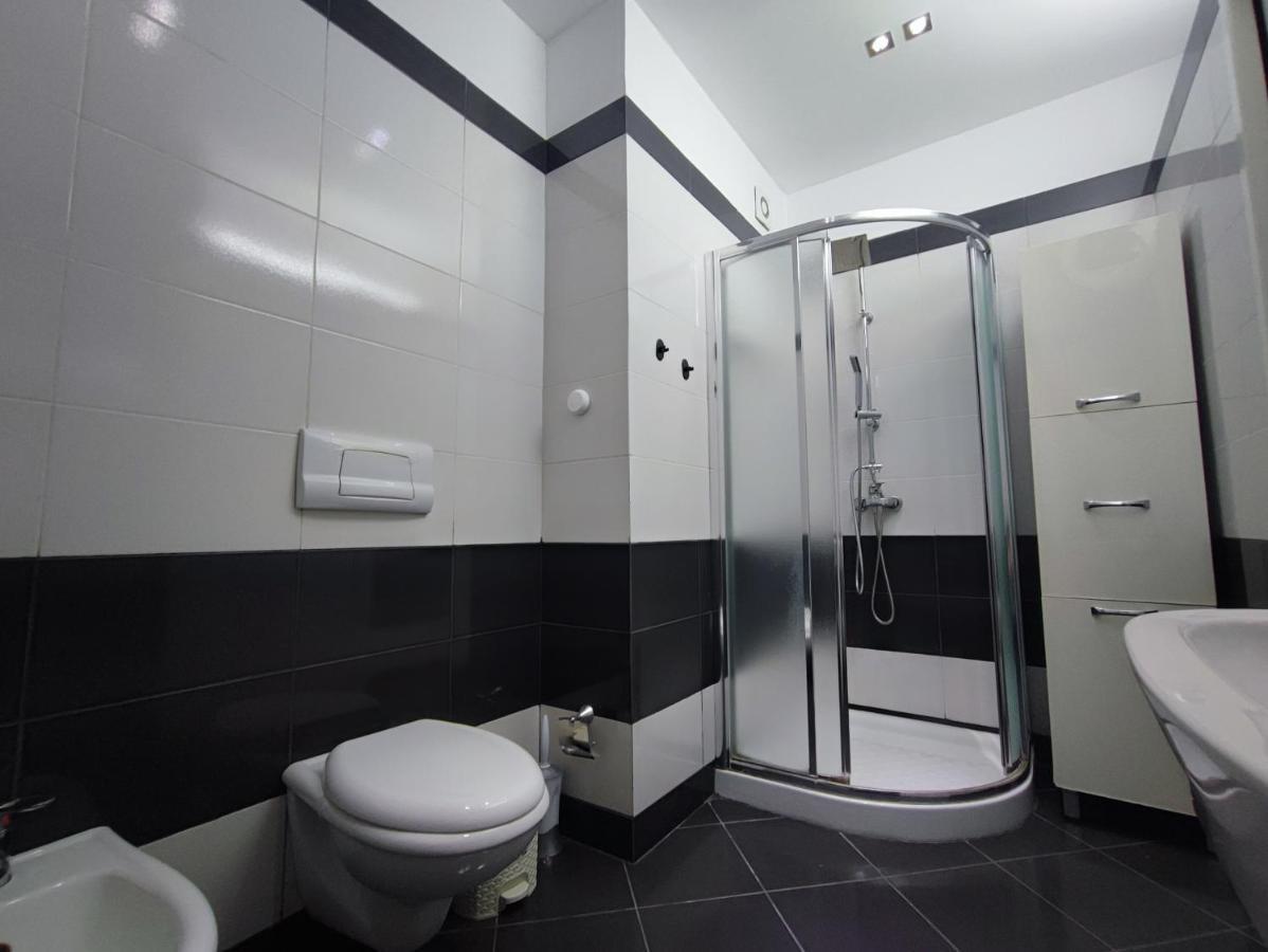Tirana New Bazaar-Apartment 2 外观 照片