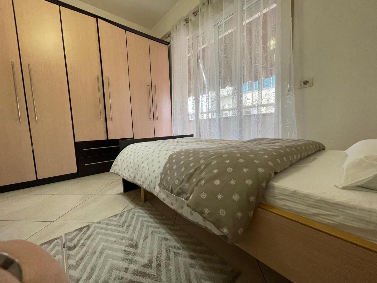 Tirana New Bazaar-Apartment 2 外观 照片